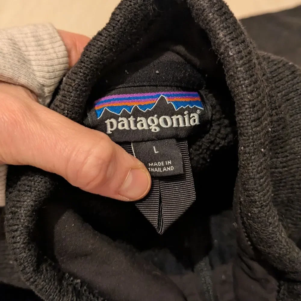 Patagonia Boys Quarter Zip-Up Sweater Black Dark Grey
